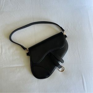 Trendy saddle bag